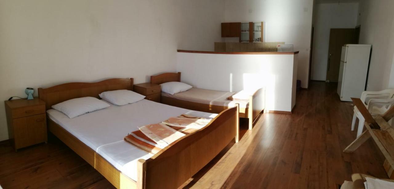 Apartmani Marin Селине Экстерьер фото