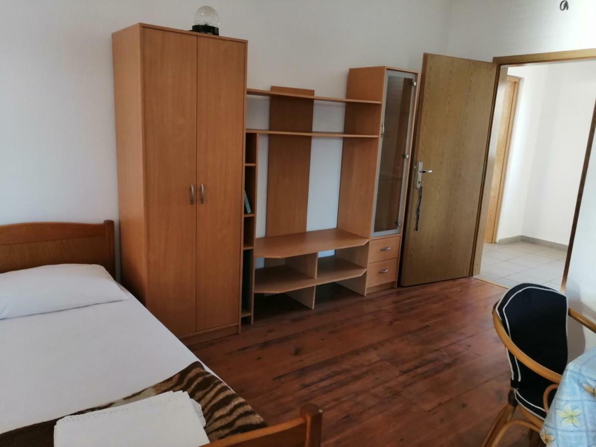 Apartmani Marin Селине Экстерьер фото