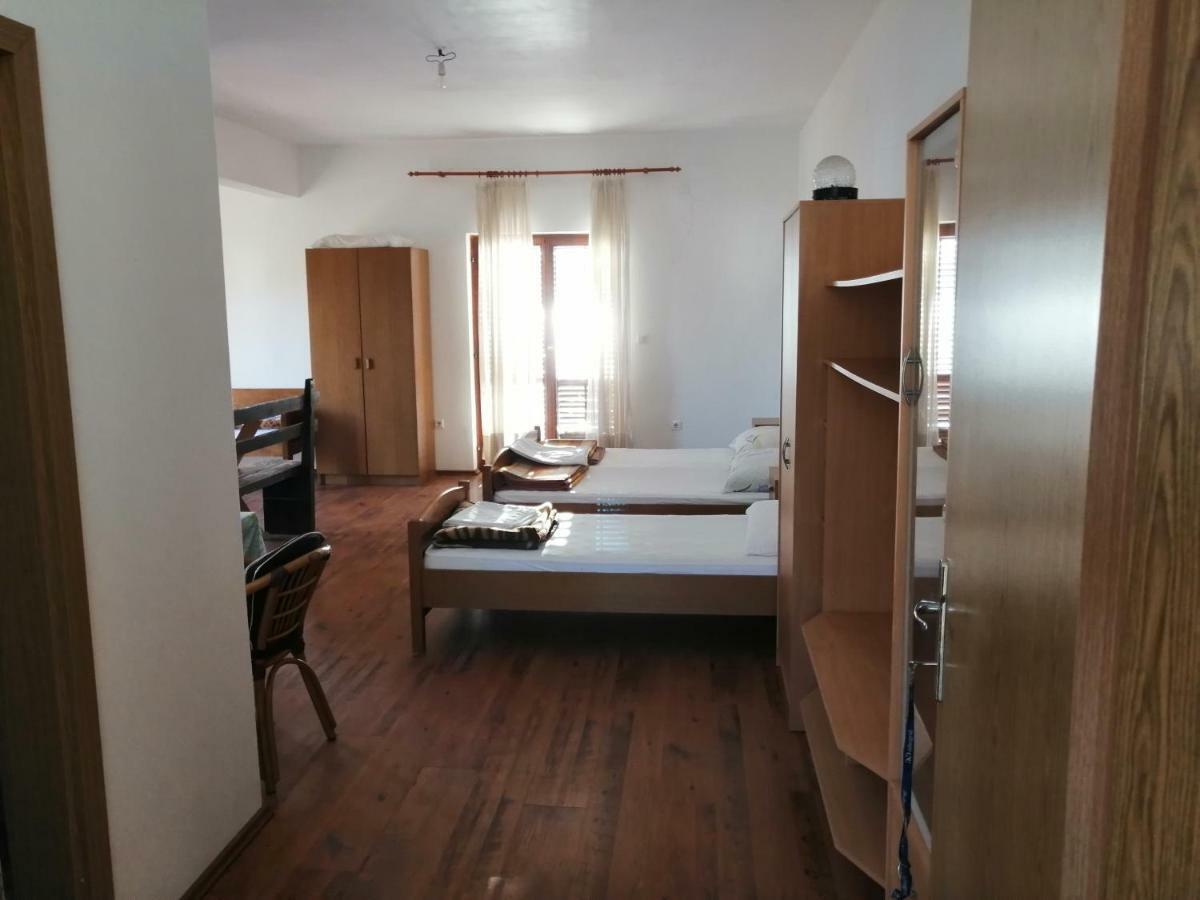 Apartmani Marin Селине Экстерьер фото